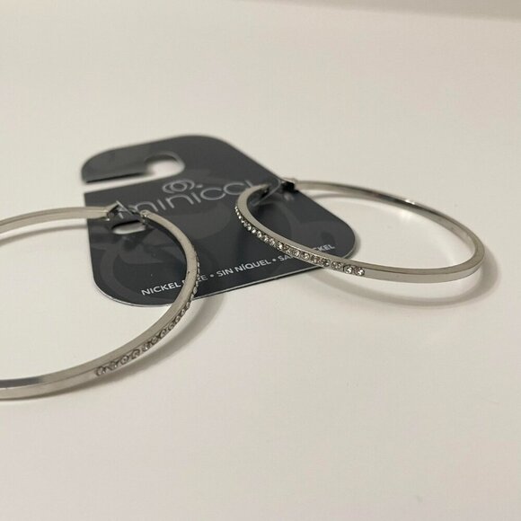 Minicci Silver Tone Hoop Earrings Lot of 2 - Picture 6 of 16